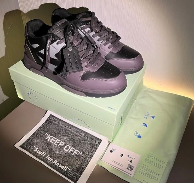 Adidasi off white out of office ooo
