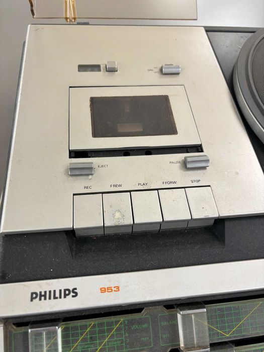 Philips 22RH953 ретро аудио система (грамофон + касетки + радио)