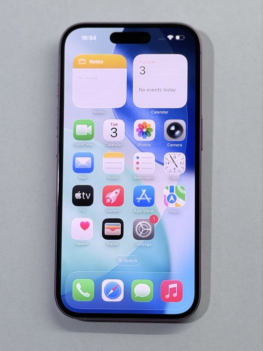iPhone 16 Pink 100% battery