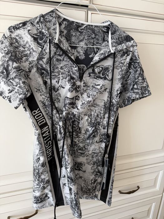 Рокля Christian Dior Toile de Jouy Dioriviera