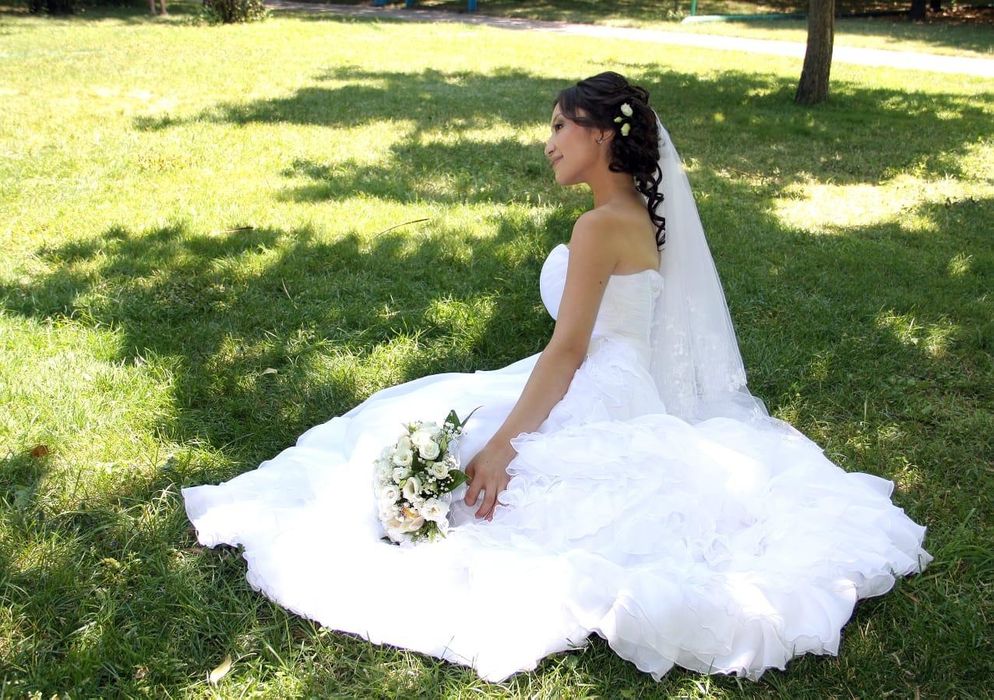 Свадебное платье