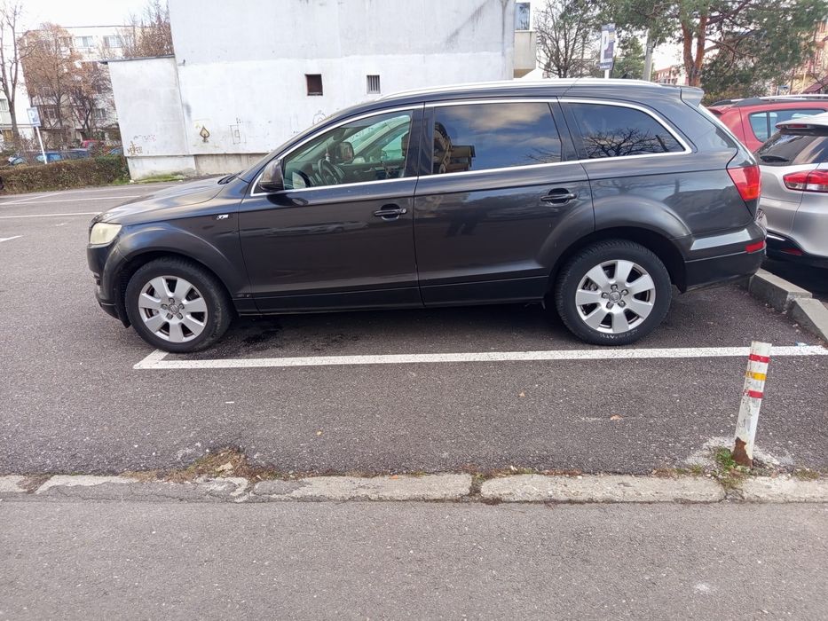 Vând Audi q7 3.0 diesel