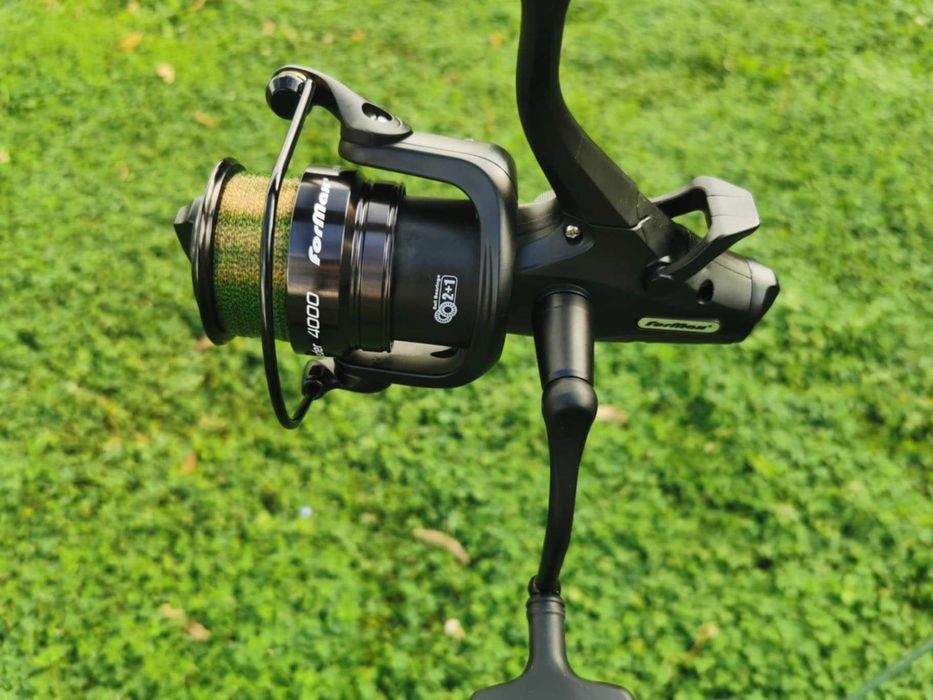 Фидер комплект - Карбонов фидер, макара с два аванса Formax и корда