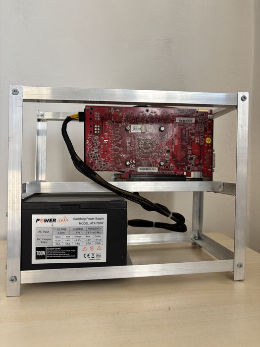 Продавам Надстройка за Външна Видео Карта за лаптоп