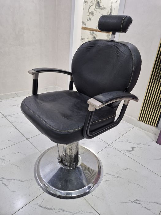 Кресло парихмахерское