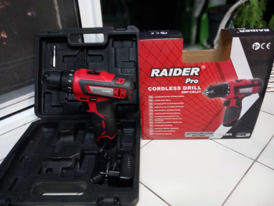 Акумулаторна бормашина  RAIDER Pro CORDLESS DRILL RDP-CDL27