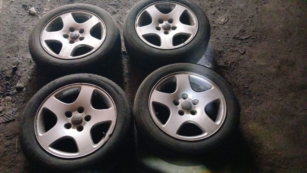 Продам диски на ауди 100 R16