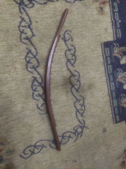 Продам массажёр ручной.