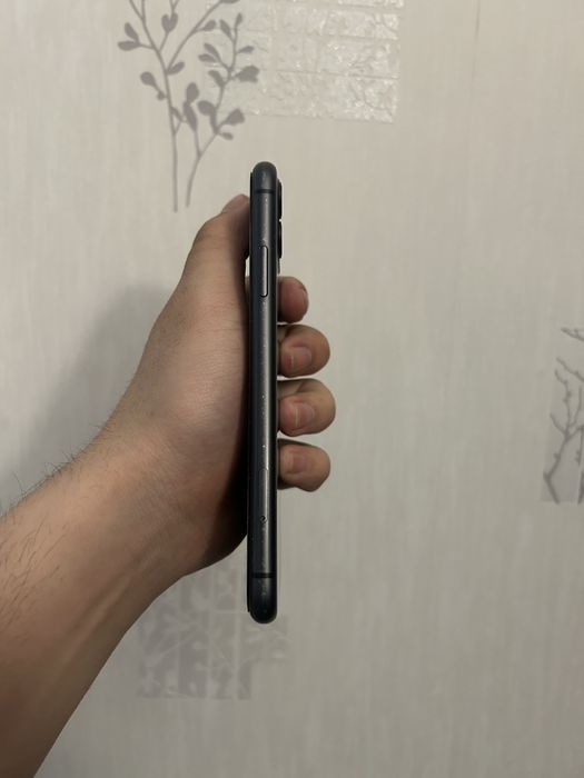 Iphone 11 64 гб в хорошем состоянии