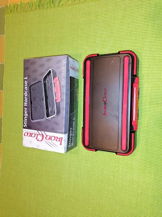 Cutie pentru ancore si monturi Iron Claw