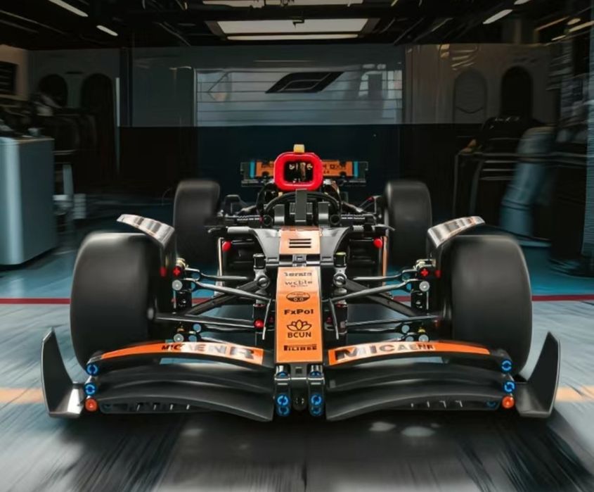 Конструктор лего Формула 1 McLaren MCL38