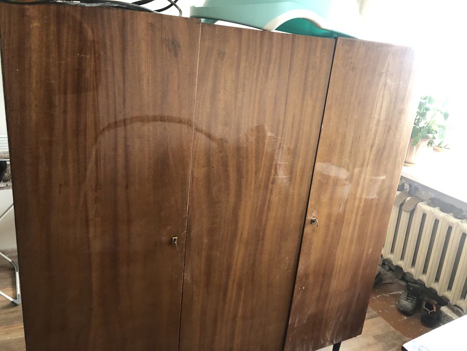 Продам Шкаф. Цена-50000