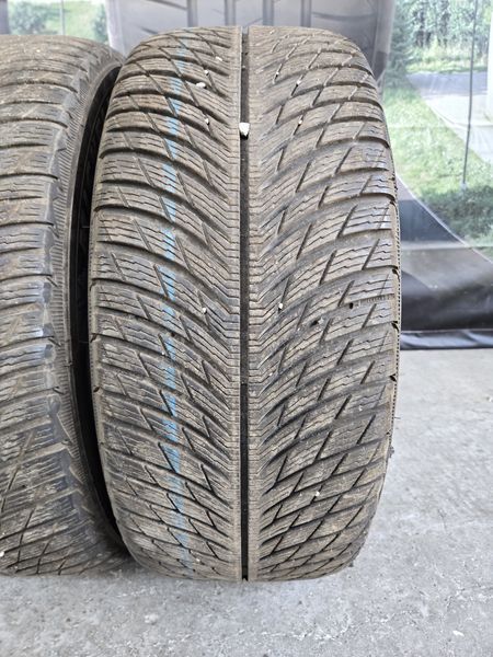 255/45/18 MICHELIN 2бр