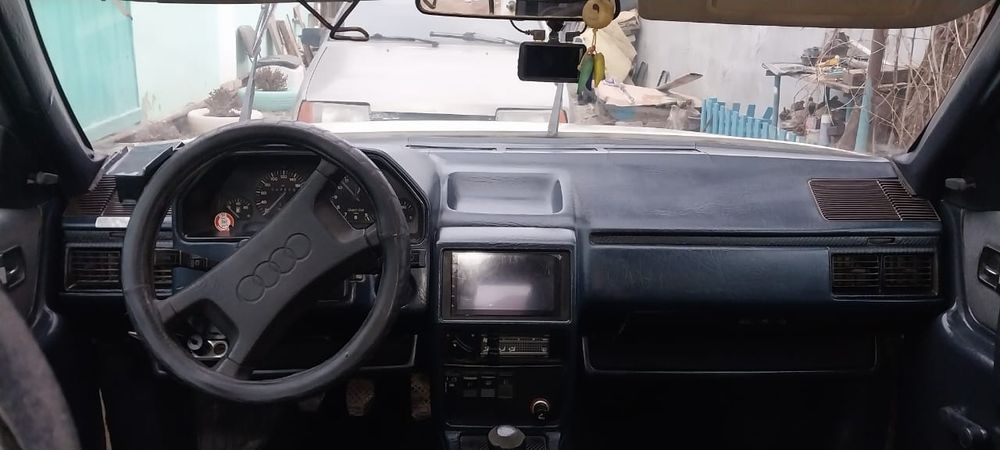 Продаётся Audi 100