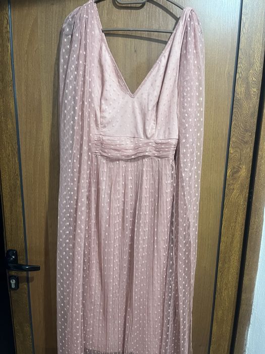 Офицялни рокли за всеки повод