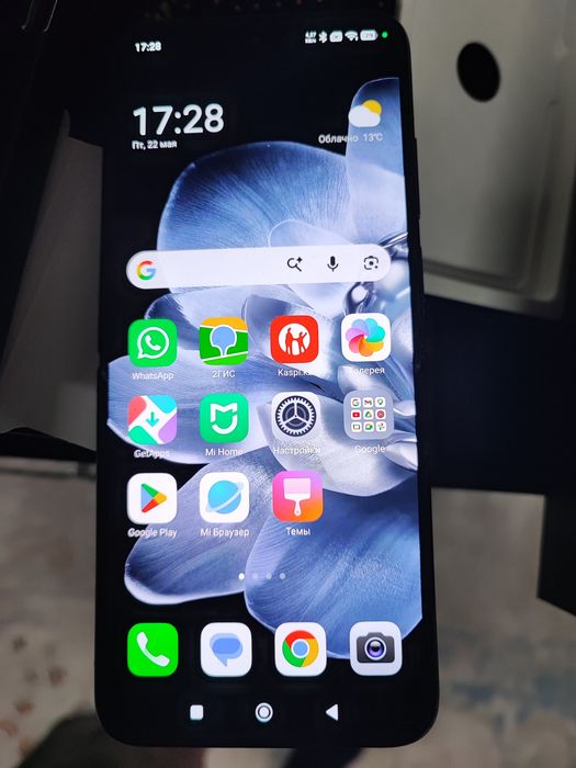 Продам смартфон xiaomi mix flip