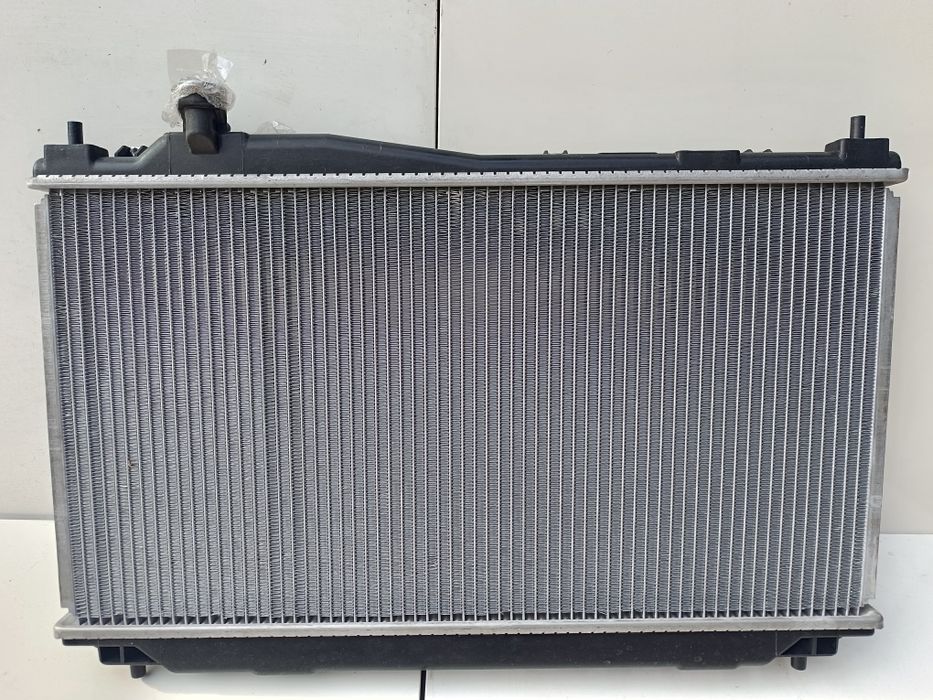 Радиатор охлаждения honda civic es7