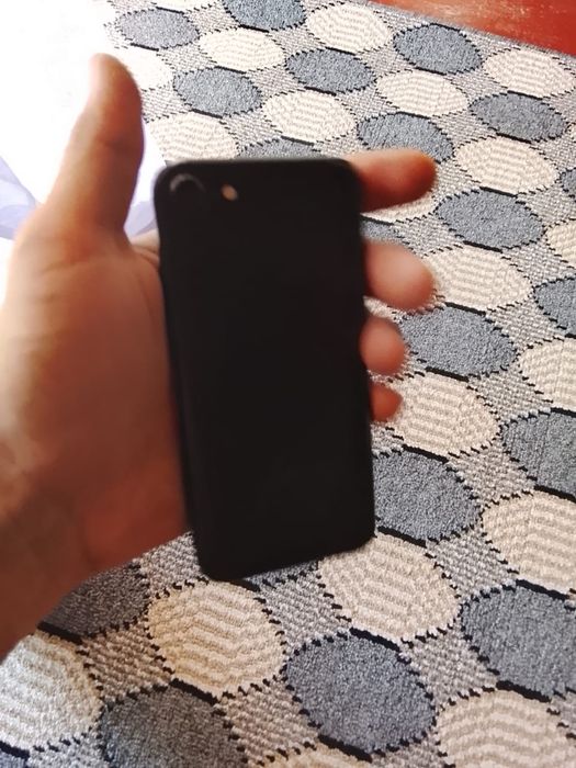 iphone 7 sotladi