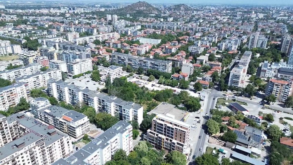 Апартамент с 3 спални в Кючук Париж от ИНВЕСТИТОР
