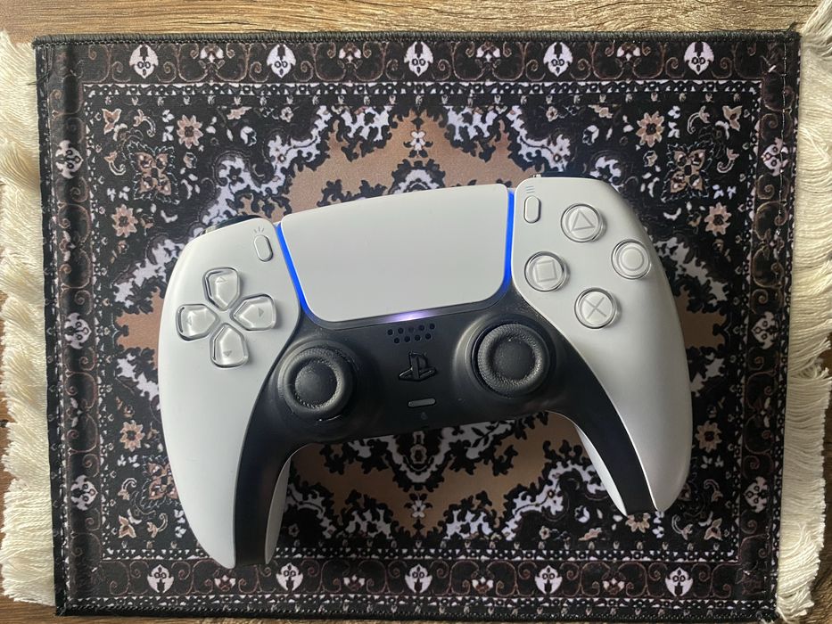 Продам Original Dualsense PS5
