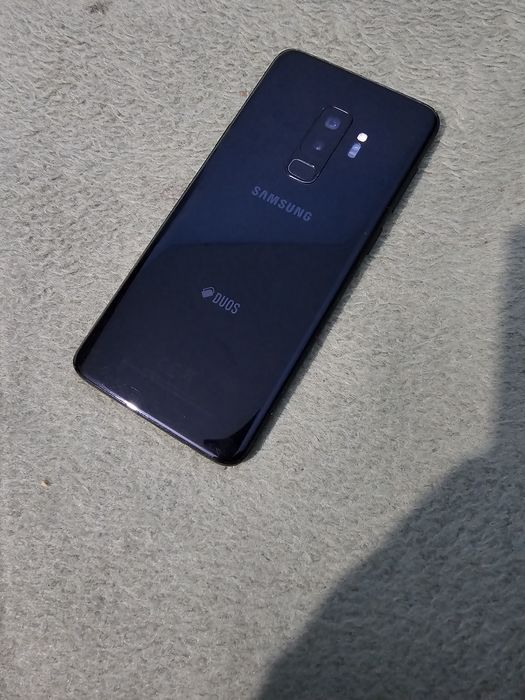 Vãnd Samsung S9 plus Black
