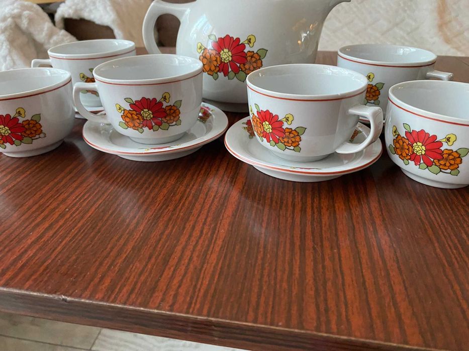 Сервиз за чай / кафе, завод „Дянко Стефанов“, гр. Разград