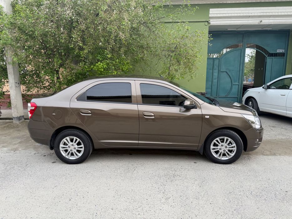 Cobalt avtomat sotil