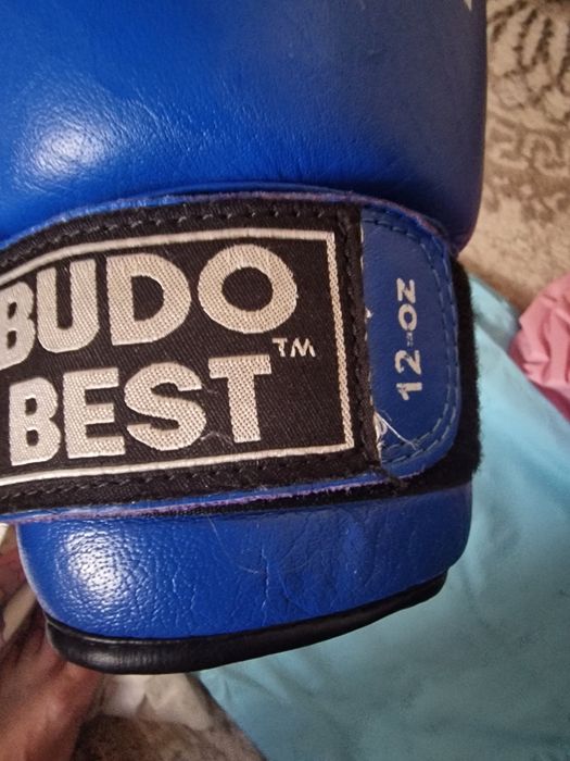Manusi Kick boxing virsta de 15 ani