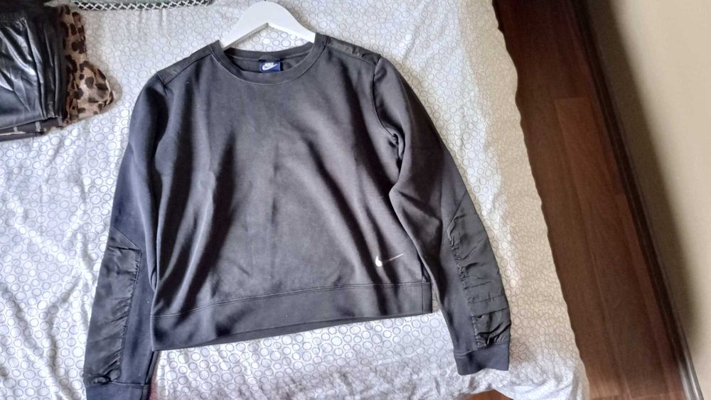 Bluza Nike marimea s