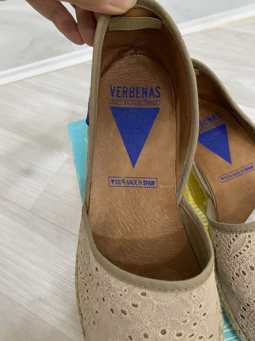 Летние сандалии