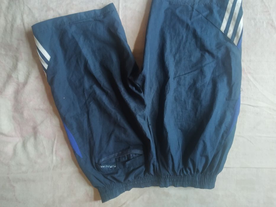 Шорты adidas размер М