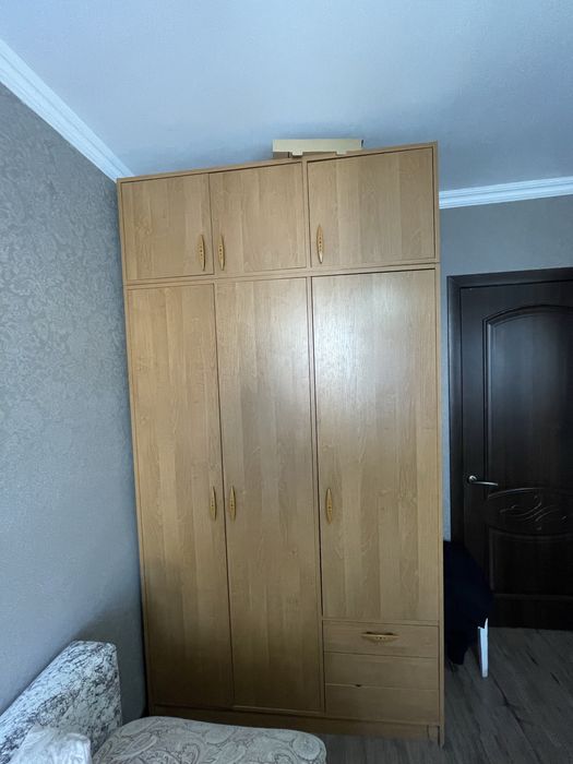 Продаю шкаф для спальни