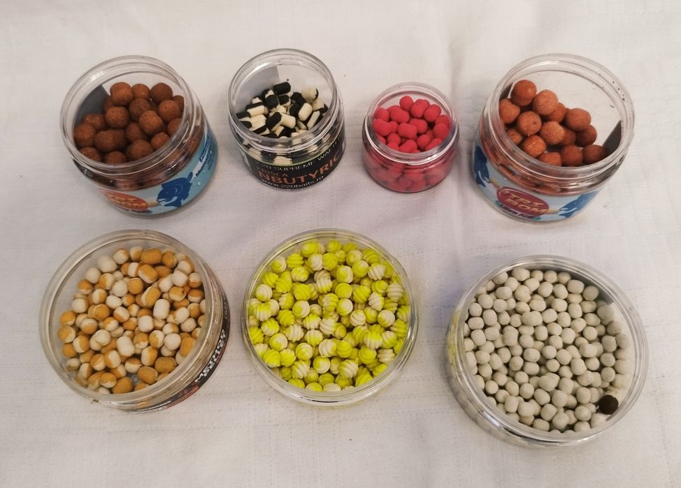 Lot wafters-uri Utopia, 2.20 Baits Haldorado Pică Pleacă Feeder Bait si nada CPK universală
