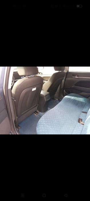 Hyundai Elantra  2018