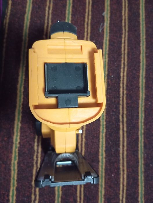 Лобзик Деко сотилади