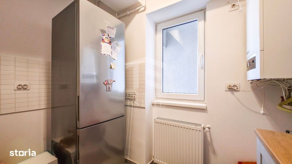 Garsonieră modernă, mobilată și utilată complet – Str. Moinești nr. 63
