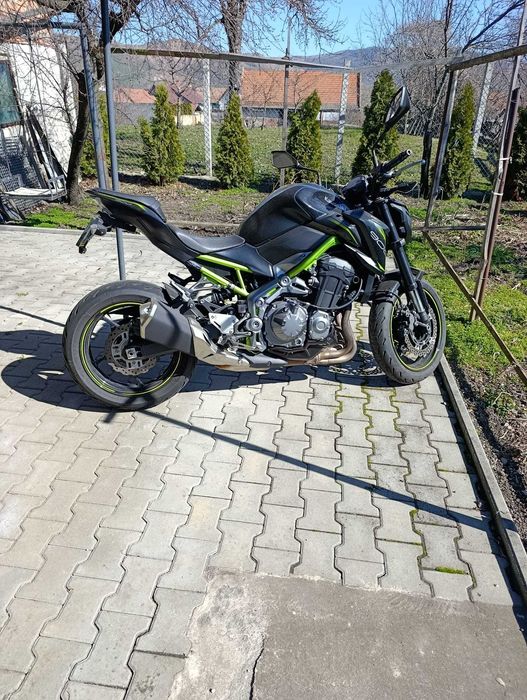 Vând Kawasaki Z900