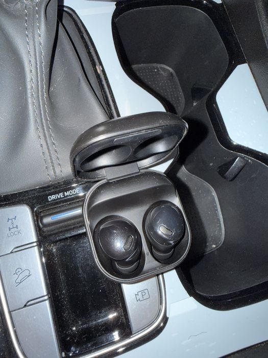 Безпроводные наушники Galaxy buds pro