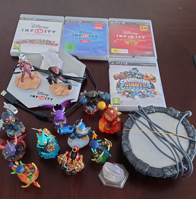 [ PS3 Kids > Мега Комплект SKYLANDERS / Infinity за PlayStation 3