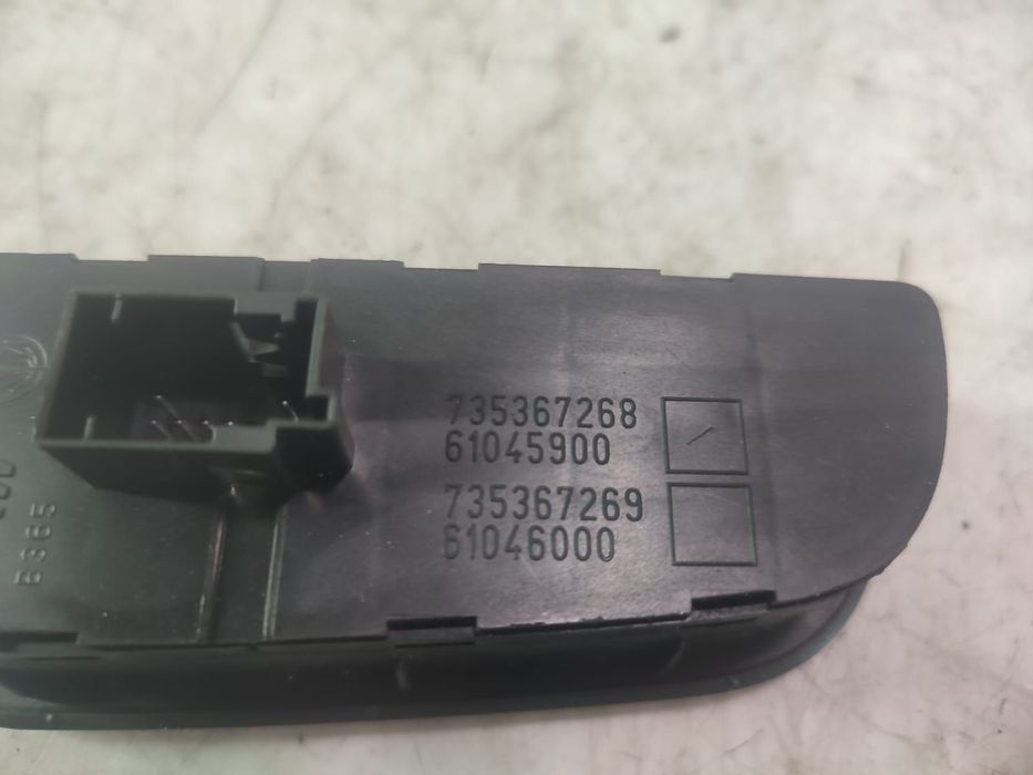 Bloc lumini 735367268 Fiat Punto 3 [2005 - 2012] 1.3 D 199A9000