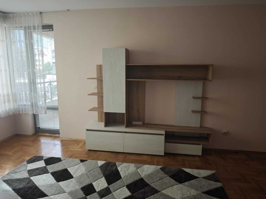 Дава се под наем Двустаен апартамент в София, Манастирски ливади - 69 кв.м за 561 € - Снимка #2