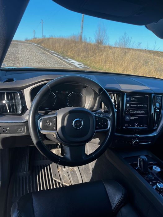 VOLVO XC60 2020 — imagine 5