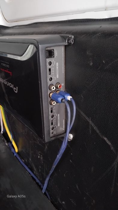 Pioneer 9604 usilitel