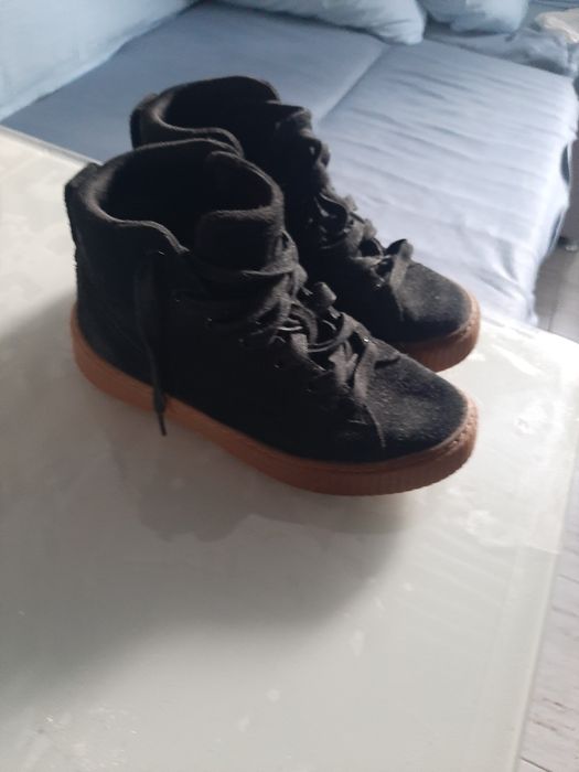 Продам обувь для девочек 33 размер