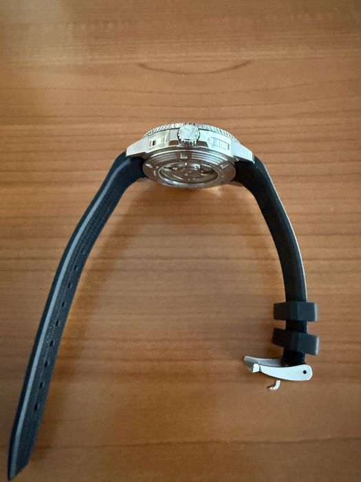 Продавам часовник  Tissot Seastar