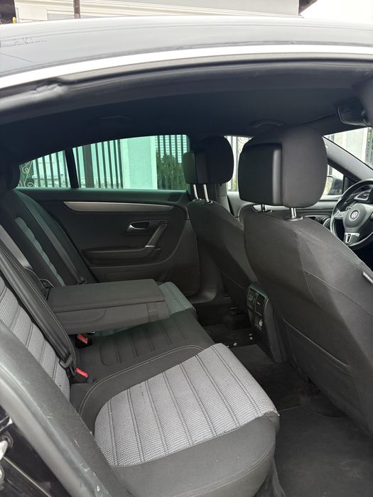 Vând Volkswagen Passat CC 2013 Facelift