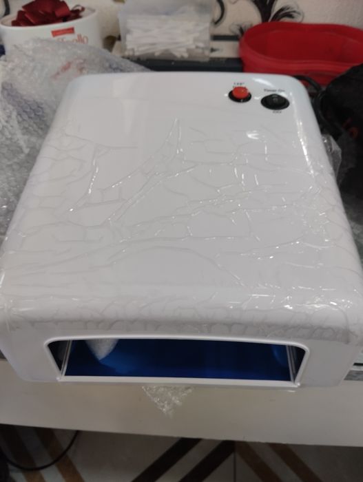 Лампа УФ для маникюра