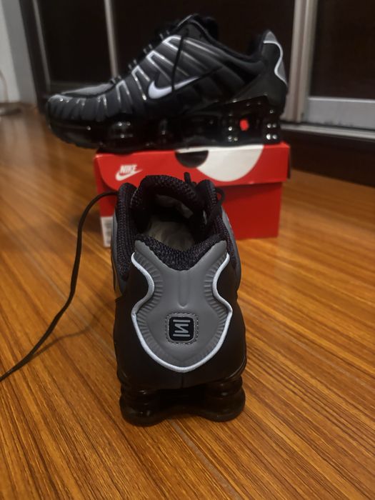 Nike shox, marimea 43 pentru barbati