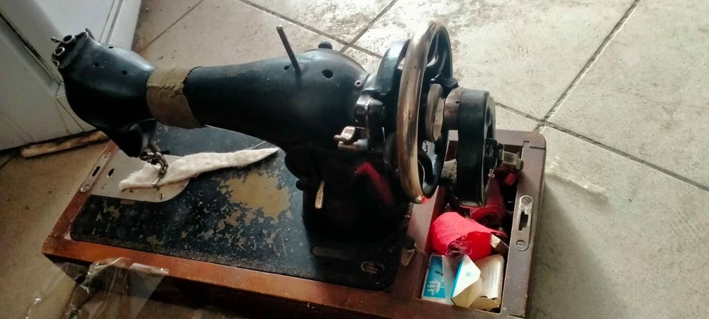 Советская Швейная машинка