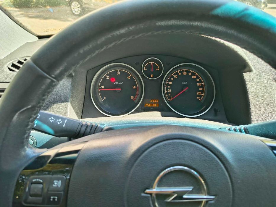 Opel Astra H 1.7 CDTI 110 CP – 2010 – Jante aliaj